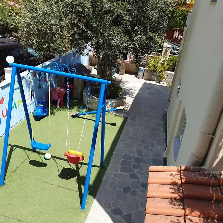 Hotel apartamentowy Fouli House Pefkochori