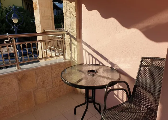 Fouli House Aparthotel Pefkochori