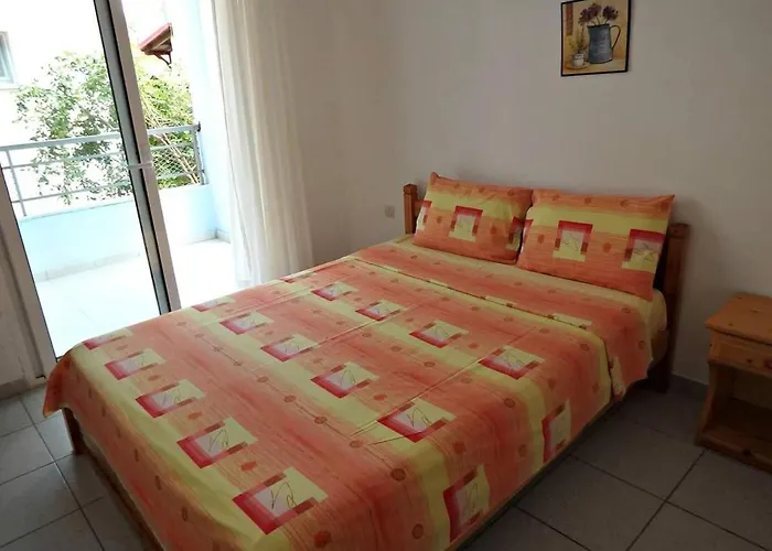 Fouli House